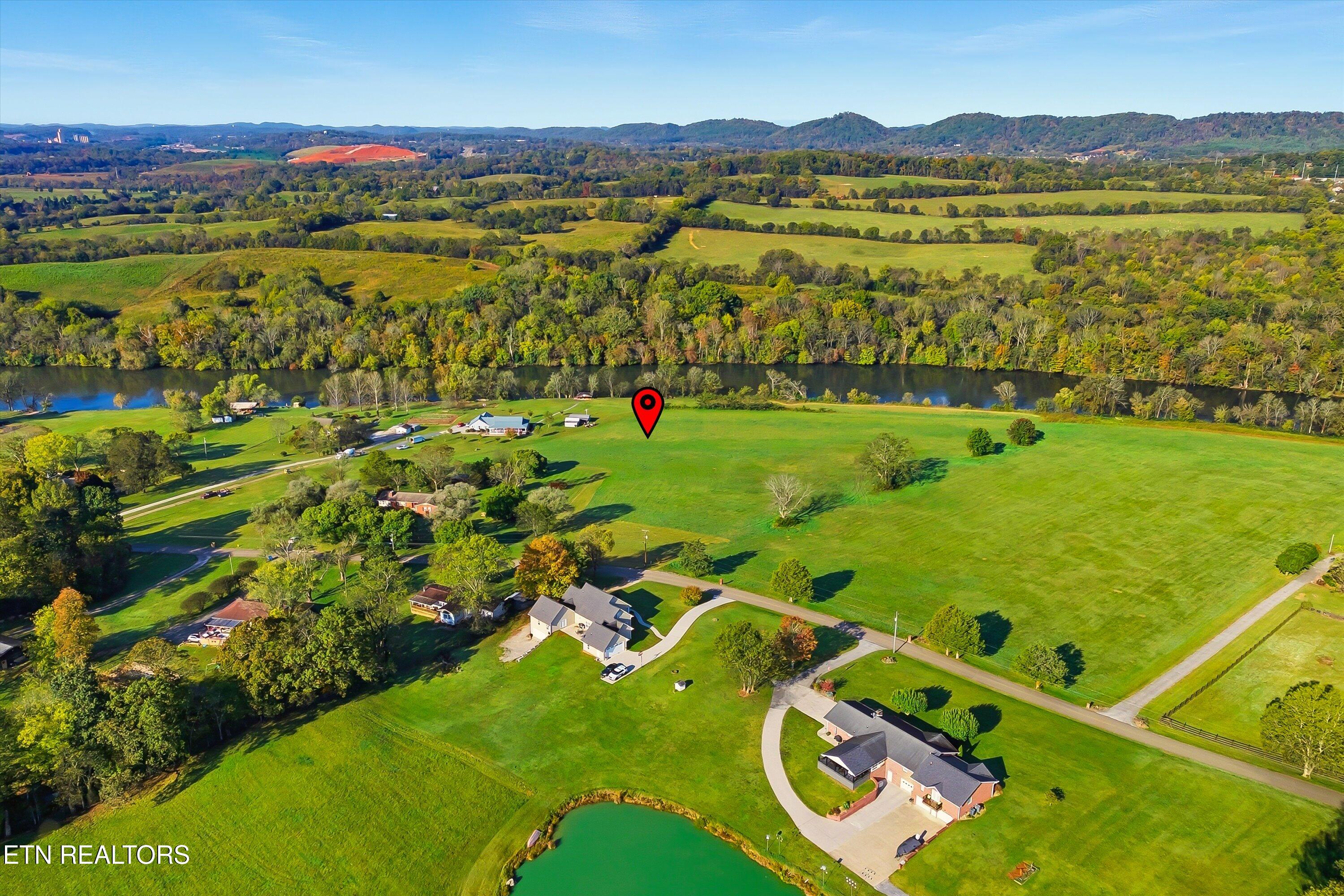 1021 Graves Road Strawberry Plains, TN 37871 - Photo 45 of 60 Drone