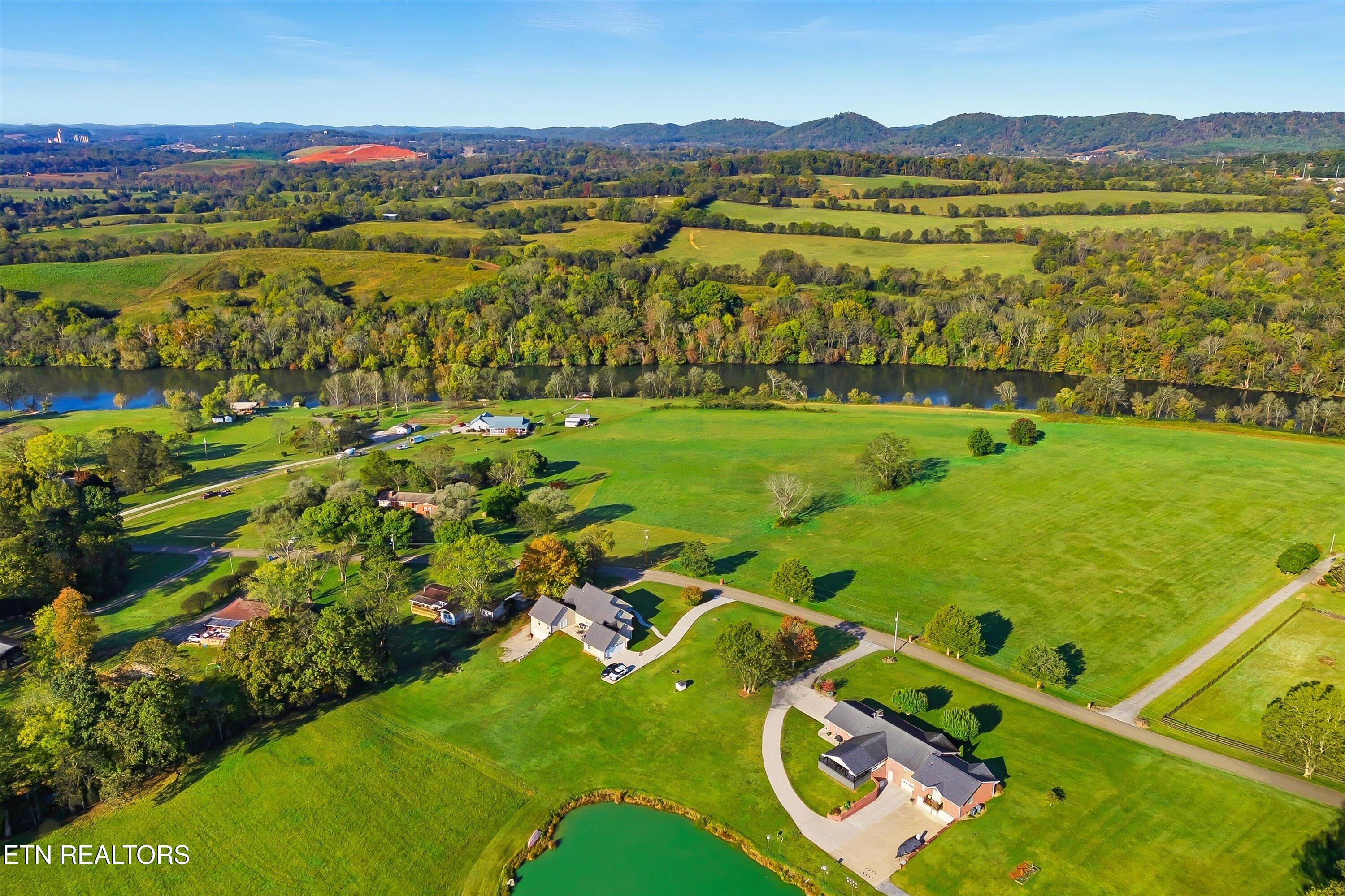 1021 Graves Road Strawberry Plains, TN 37871 - Photo 46 of 60 Drone