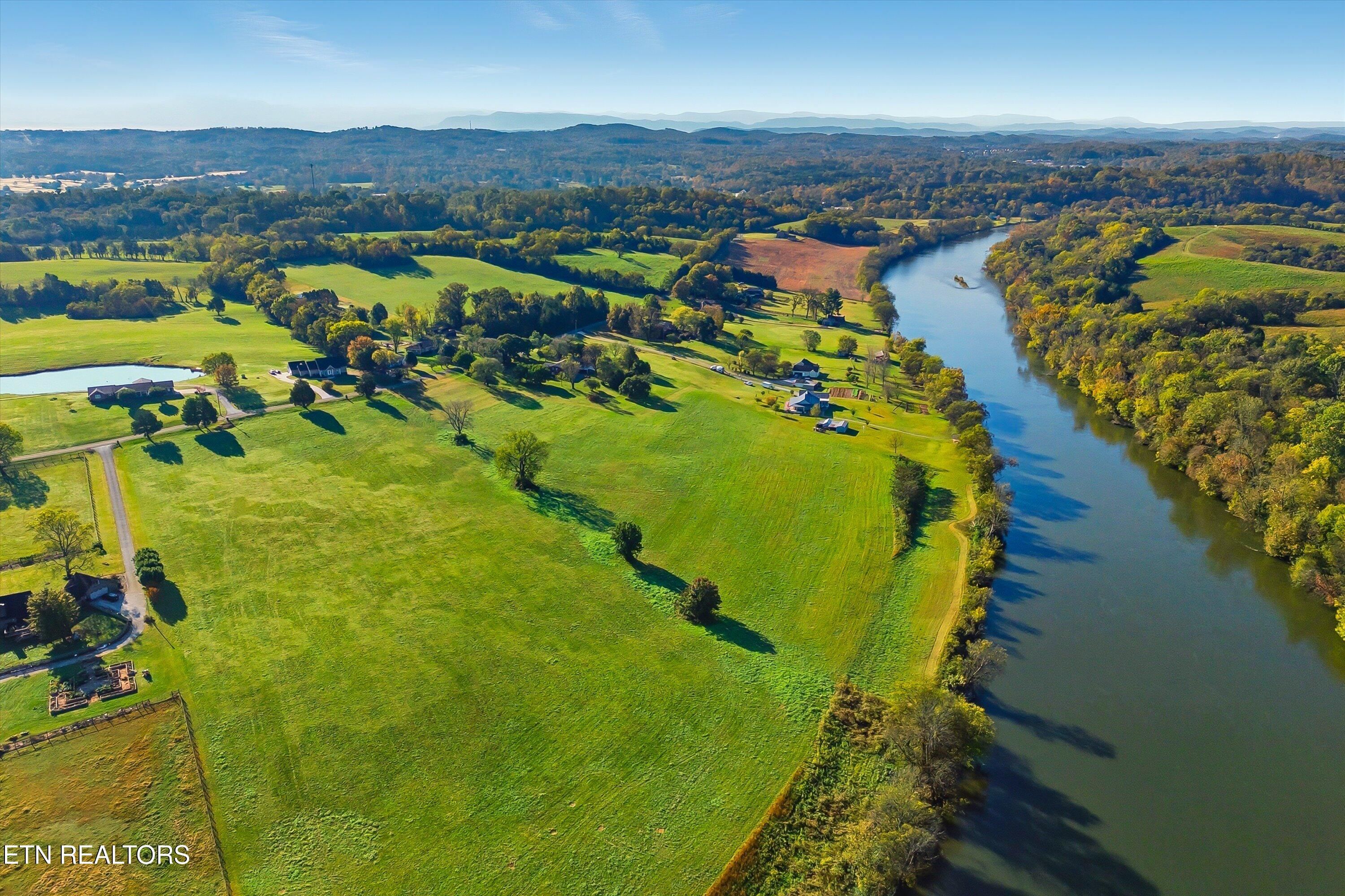 1021 Graves Road Strawberry Plains, TN 37871 - Photo 49 of 60 Drone