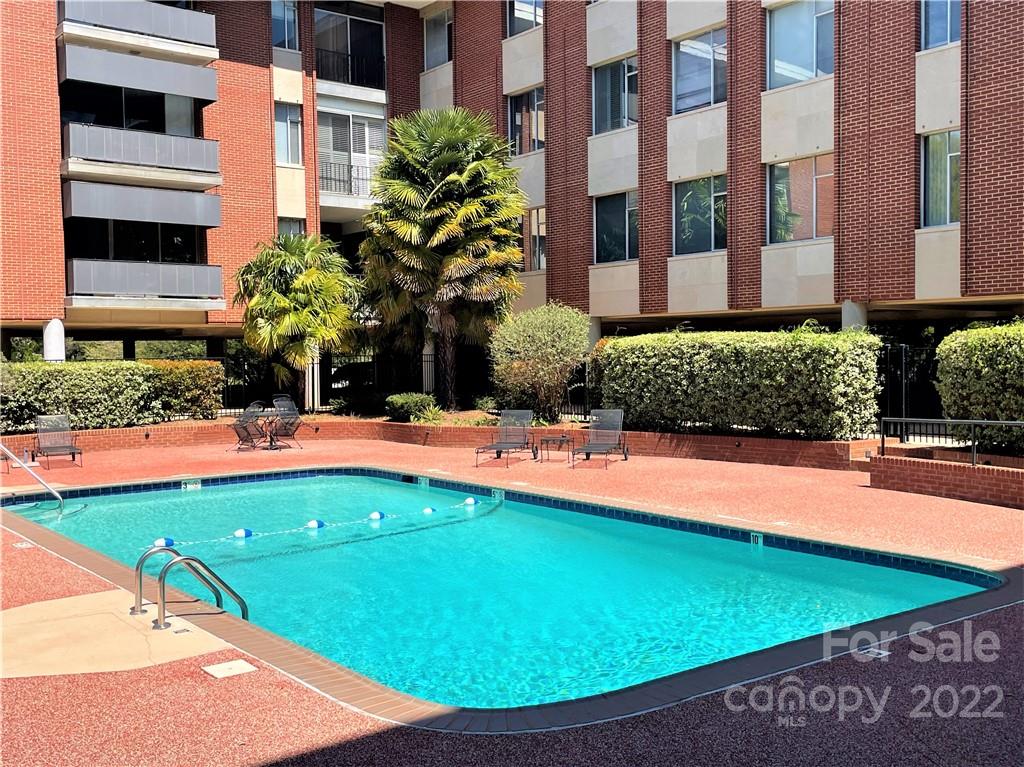 1300 Queens Road, Unit 307 Charlotte, NC 28207 - Photo 29 of 33 Gallery Image 29