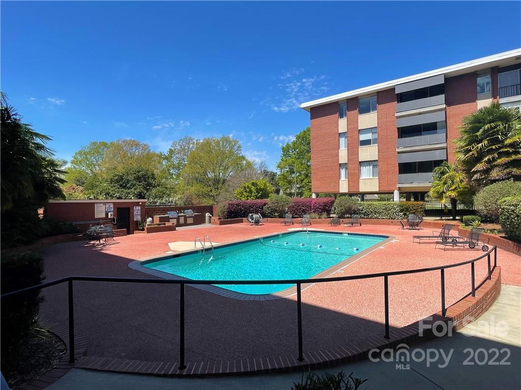 1300 Queens Road, Unit 307 Charlotte, NC 28207 - Photo 30 of 33 Gallery Image 30