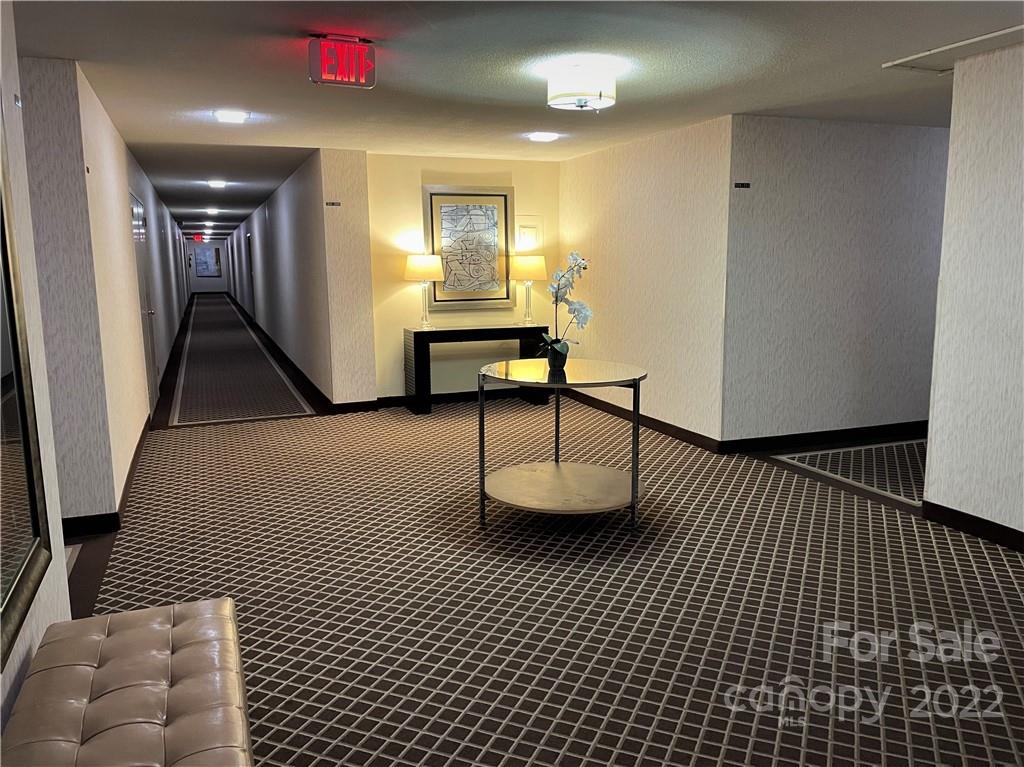 1300 Queens Road, Unit 307 Charlotte, NC 28207 - Photo 5 of 33 Gallery Image 5