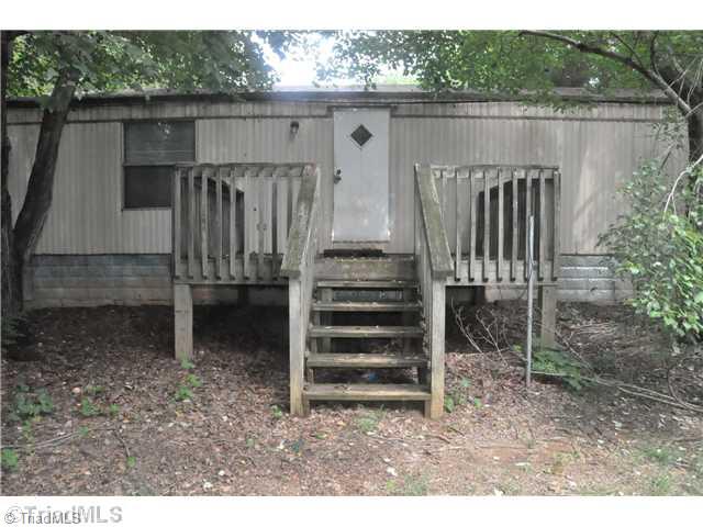 3220 Swaim Road Winston-Salem, NC 27107 - Photo 7 of 7 Exterior Back.