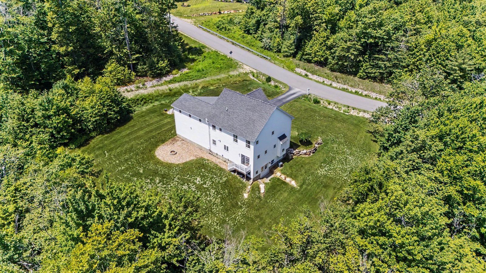 11 Lorden Road New Boston, NH 03070 - Photo 7 of 36