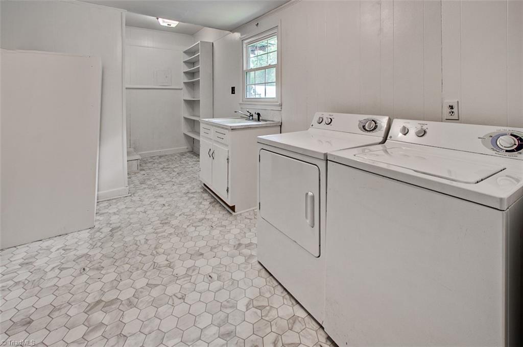 634 Foxfire Road Asheboro, NC 27205 - Photo 29 of 35 Gallery Image 29