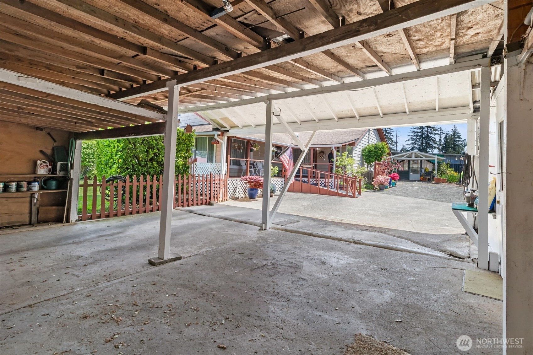 4100 Dent Road Southwest Olympia, WA 98512 - Photo 30 of 38 Gallery Image 30