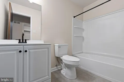 $410,000 | 5516 Doral Drive, Wilmington, DE 19808