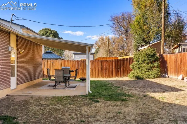 $380,000 | 102 Landoe Lane, Colorado Springs, CO 80911