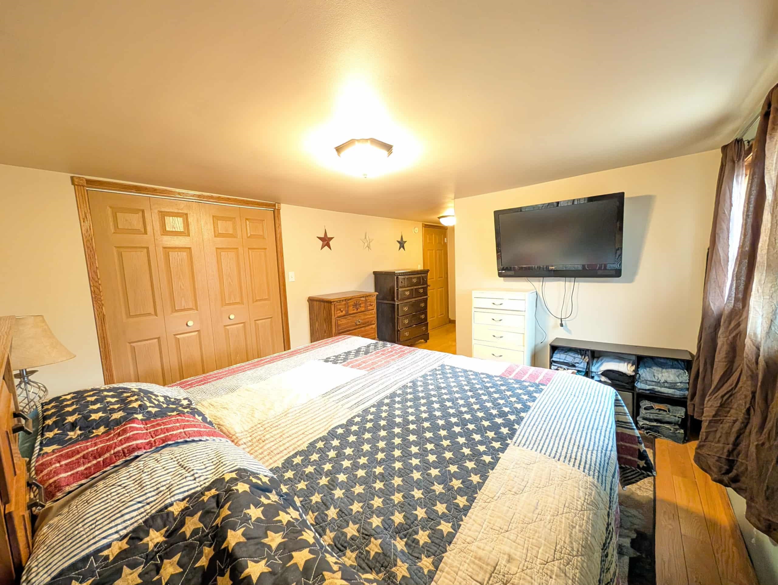 723 Water Street Marinette, WI 54143 - Photo 27 of 43