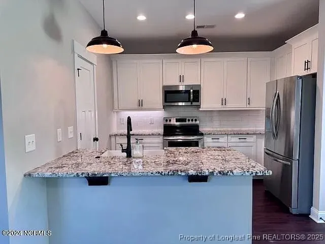 $2,300 | 271 Legacy Lakes Way, Aberdeen, NC 28315