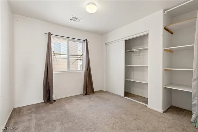 $1,995 | 9267 Hollander Avenue, Las Vegas, NV 89148