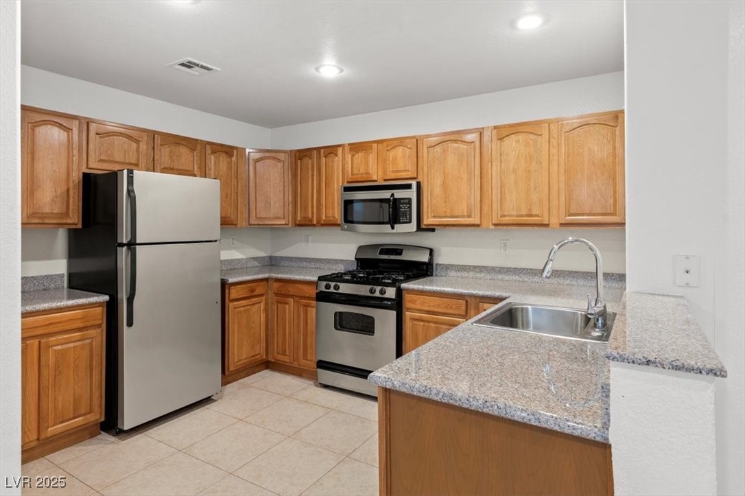 9267 Hollander Avenue Las Vegas, NV 89148 - Photo 6 of 21