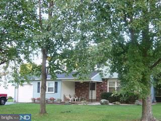871 Phillips Road Warminster, PA 18974 - Photo 1 of 6 Gallery Image 1
