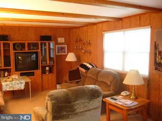 871 Phillips Road Warminster, PA 18974 - Photo 5 of 6 Gallery Image 5
