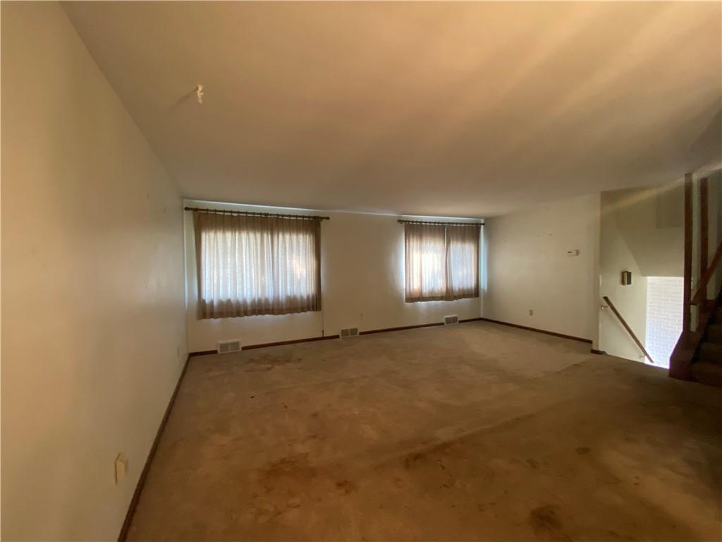 704 Bittersweet Road Monroeville, PA 15146 - Photo 3 of 21 Gallery Image 3