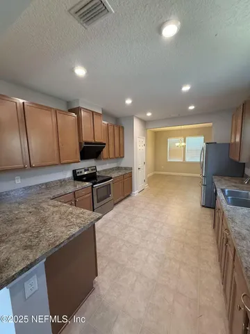 $450,000 | 12369 Vista Point Circle, Jacksonville, FL 32246