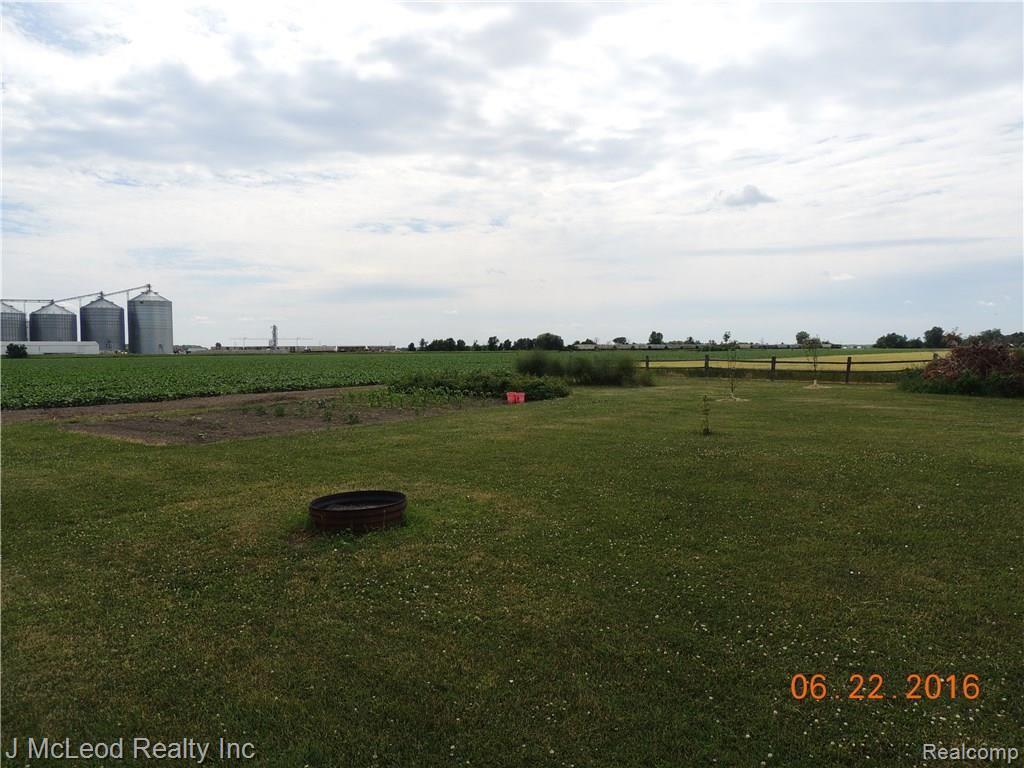 2160 South Gera Road Frankenmuth, MI 48734 - Photo 29 of 32 DSCN1612.JPG