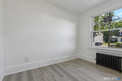 $335,000 | 42 Godfrey Street, Groton, CT 06340