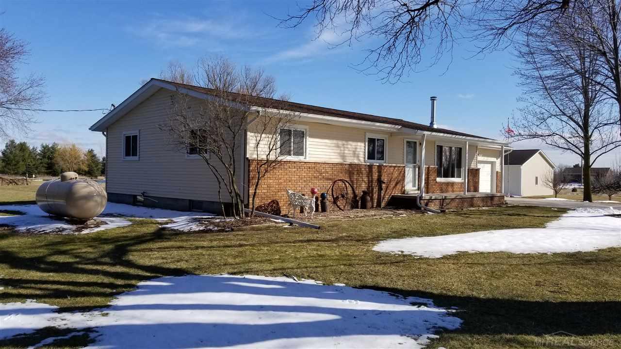 66820 Place Road New Haven, MI 48050 - Photo 3 of 56 31343444-2.JPG