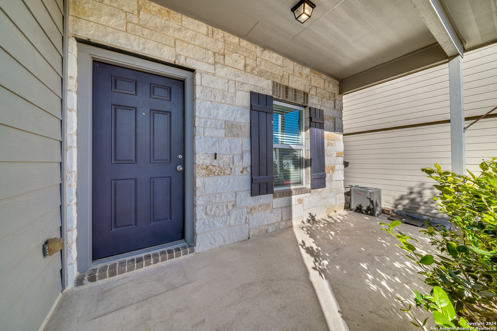 9535 Sandy Rdg Way San Antonio, TX 78239 - Photo 2 of 25