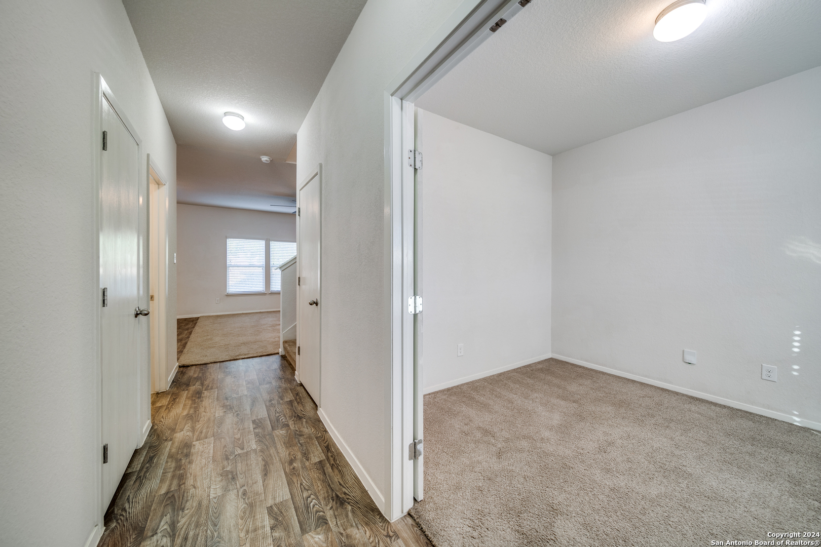 9535 Sandy Rdg Way San Antonio, TX 78239 - Photo 5 of 25