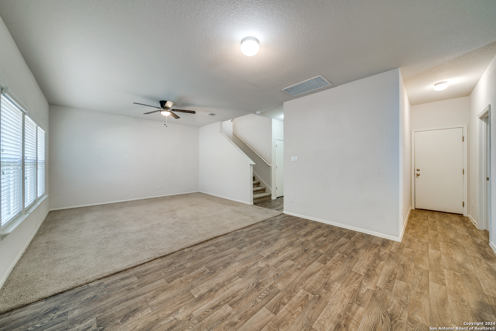 9535 Sandy Rdg Way San Antonio, TX 78239 - Photo 6 of 25