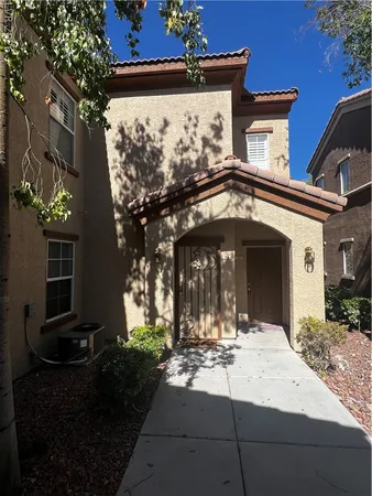 $1,595 | 3915 Legend Hills Street, Unit 104, Las Vegas, NV 89129