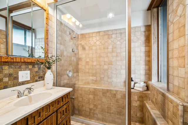 $1,295,000 | 2835 Morley Drive, Oakland, CA 94611