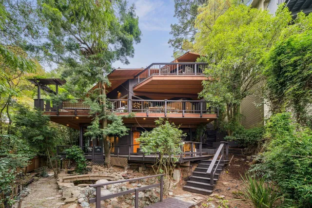 $1,295,000 | 2835 Morley Drive, Oakland, CA 94611