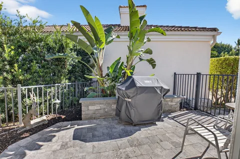 $725,000 | 6261 Evian Place, Boynton Beach, FL 33437