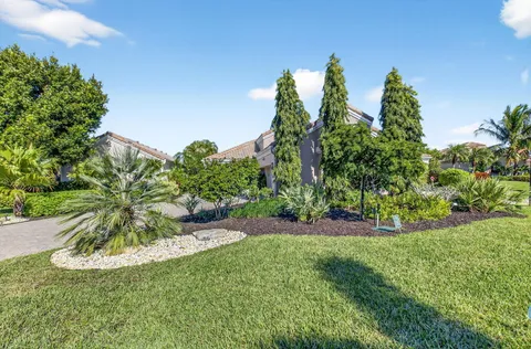 $725,000 | 6261 Evian Place, Boynton Beach, FL 33437