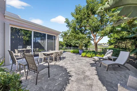 $725,000 | 6261 Evian Place, Boynton Beach, FL 33437