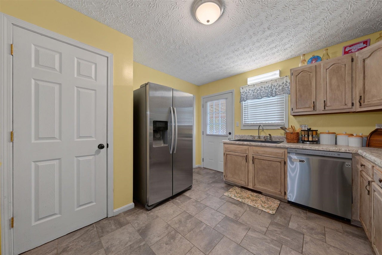2101 Chalybeate School Road Bowling Green, KY 42101 - Photo 13 of 42 Gallery Image 13