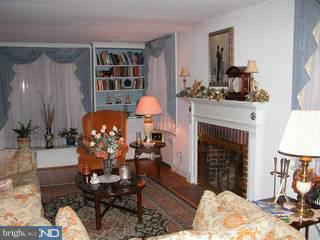 2301 Boyd Road Huntingdon Valley, PA 19006 - Photo 4 of 6
