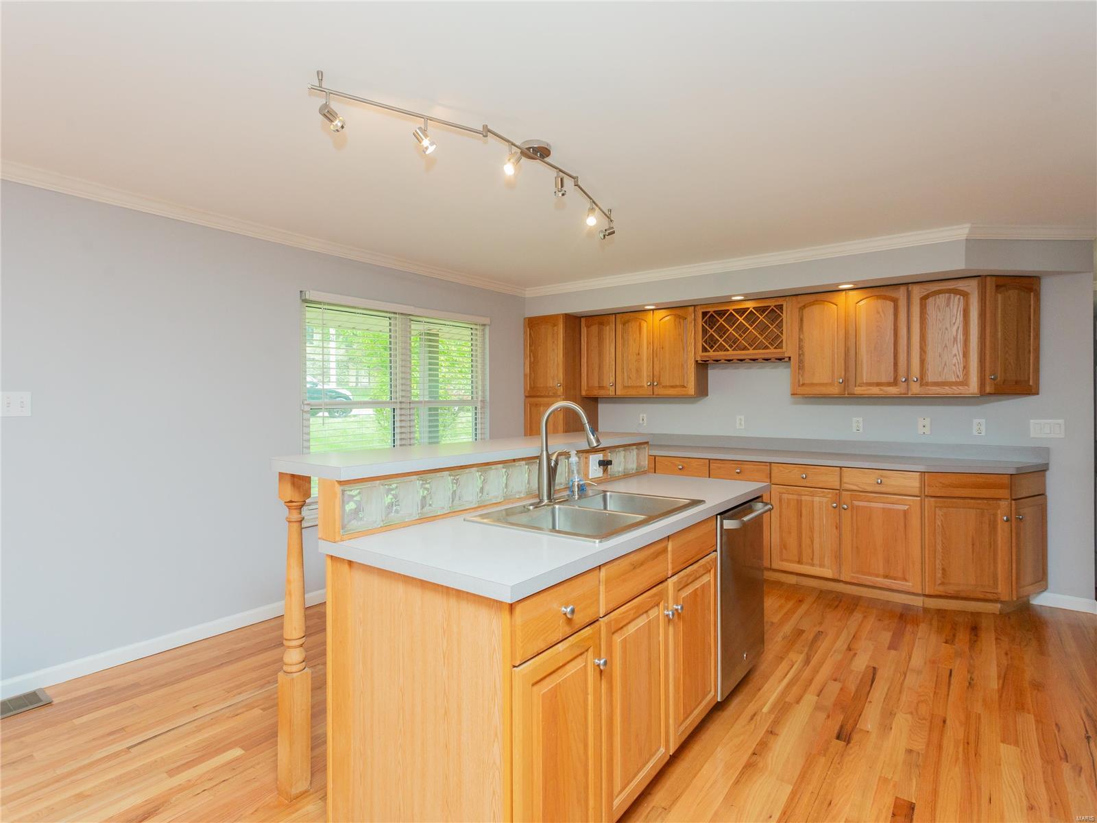 610 Sappington Barracks Road St. Louis, MO 63125 - Photo 10 of 27
