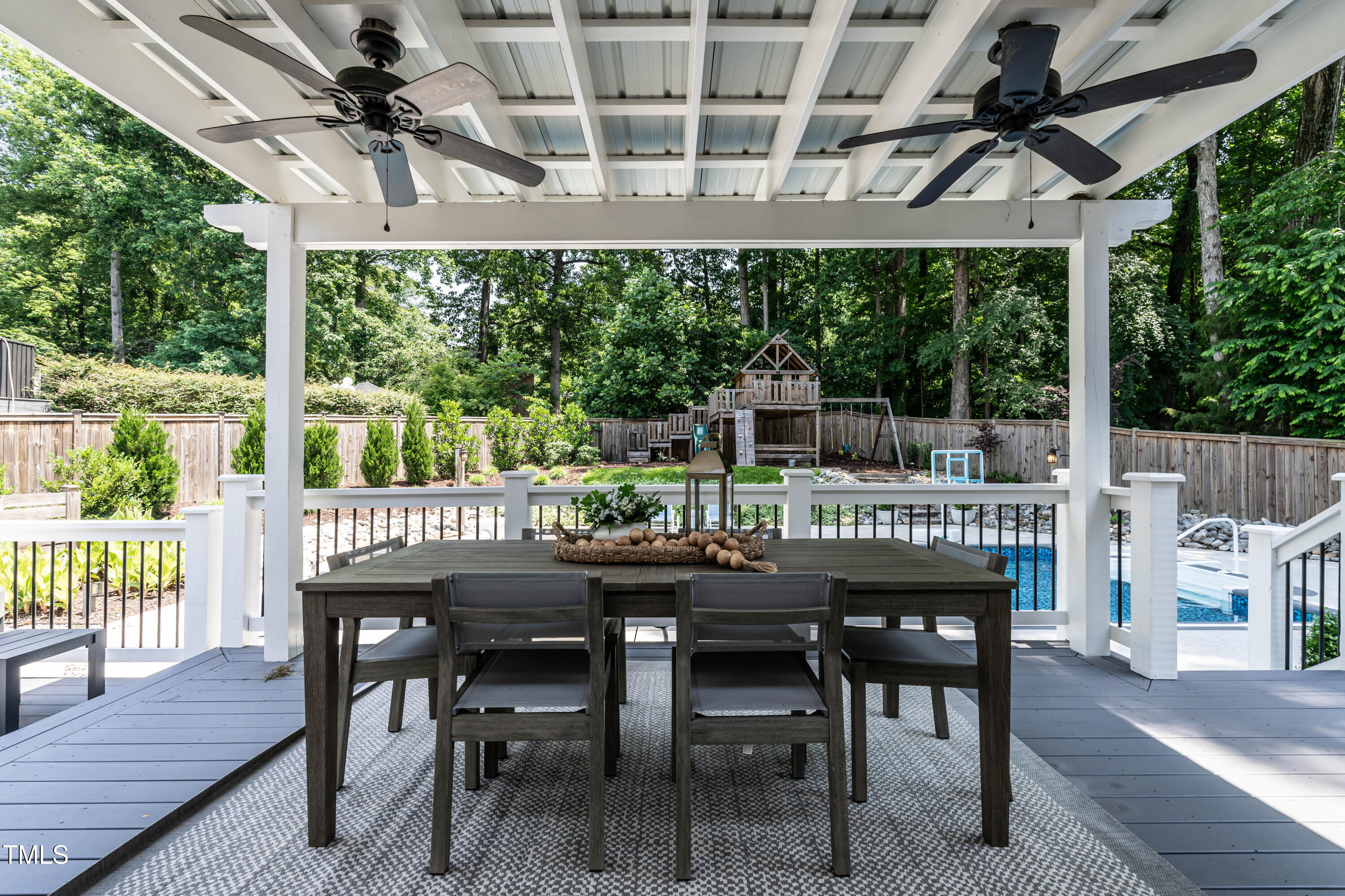 813 Faulkner Place Raleigh, NC 27609 - Photo 34 of 42 Deck
