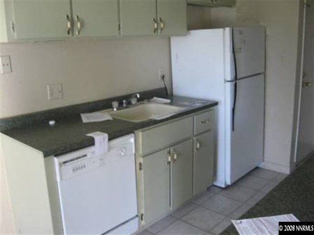 1541 Delucchi Lane, Unit F Reno, NV 89502 - Photo 3 of 5 Photo 3