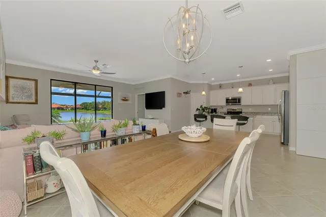 $599,000 | 9829 Hilltop Drive, Venice, FL 34292