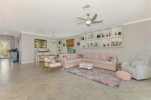 $599,000 | 9829 Hilltop Drive, Venice, FL 34292