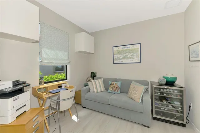 $599,000 | 9829 Hilltop Drive, Venice, FL 34292