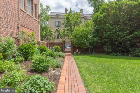 $690,000 | 1661 Crescent Place Northwest, Unit 306, Washington, DC 20009