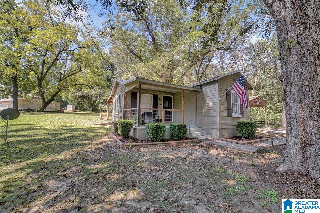 1904 Self Street Northeast Leeds, AL 35094 - Photo 2 of 20