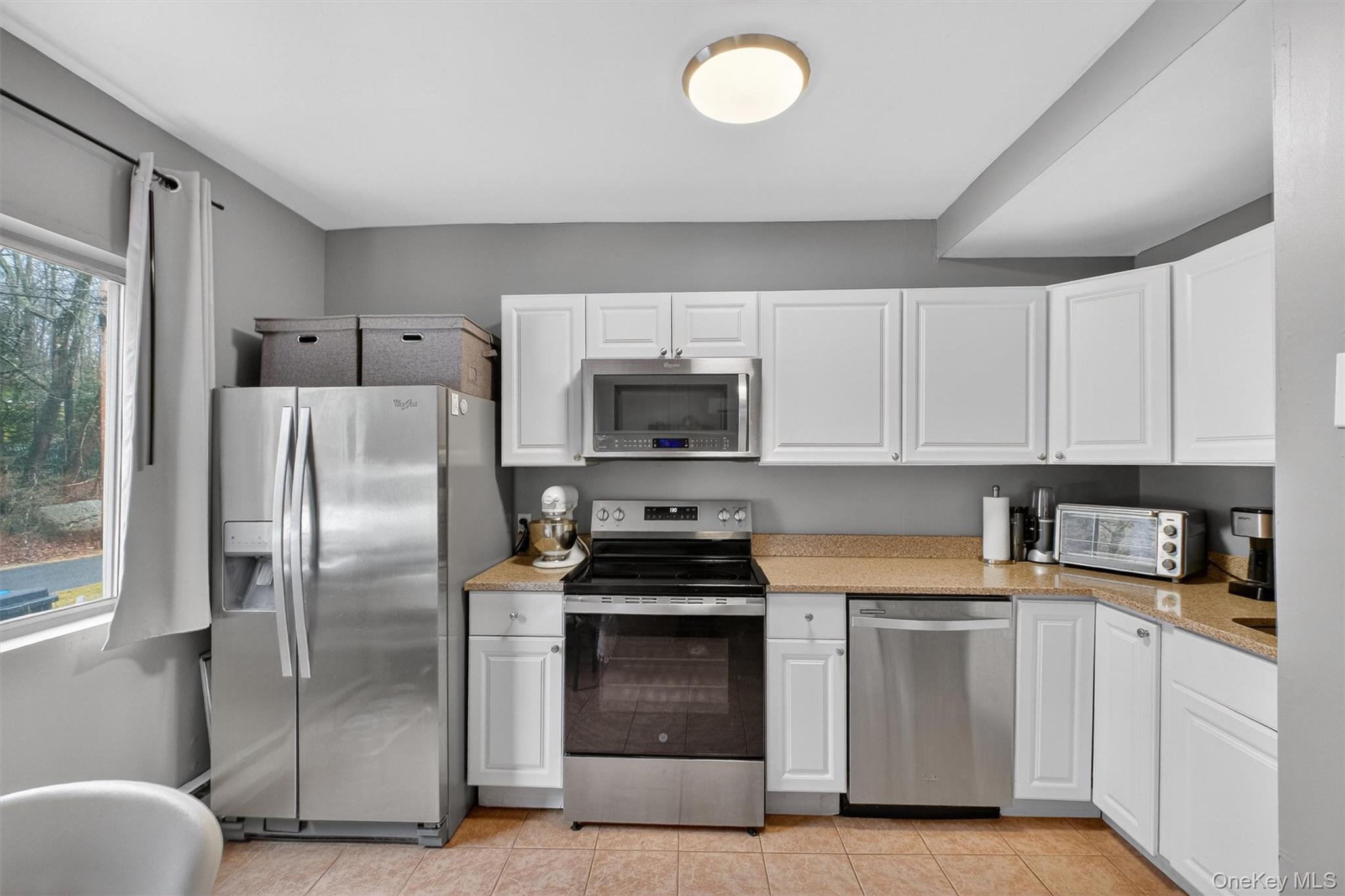 1813-1815 Hunterbrook Road Yorktown Heights, NY 10598 - Photo 32 of 41