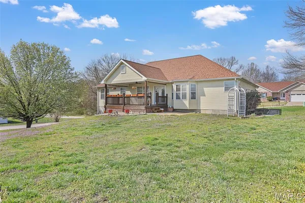 $380,000 | 178 Bridgewater Chase Lane, Villa Ridge, MO 63089