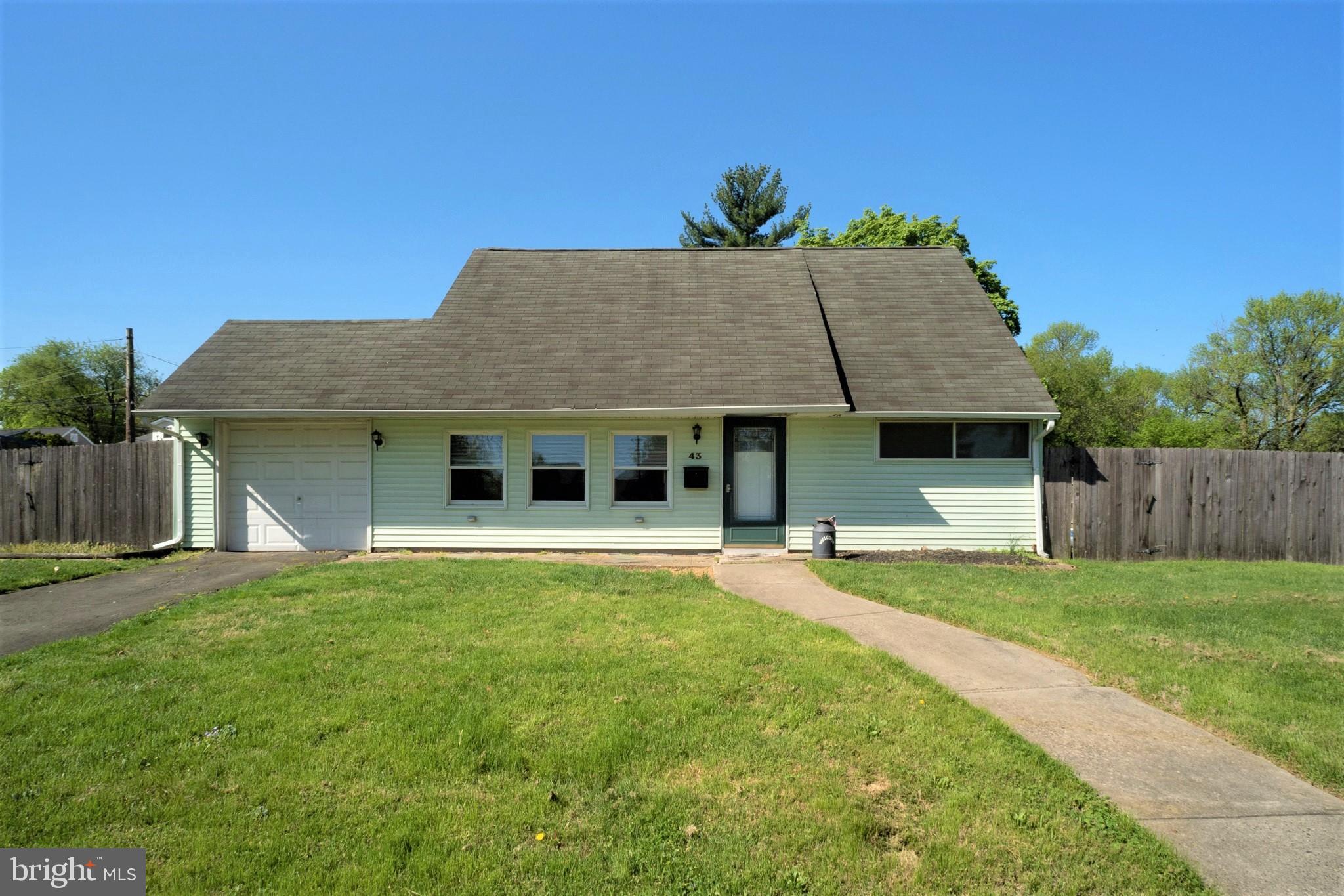 43 Maroon Road Levittown, PA 19056 - Photo 1 of 24 Gallery Image 1