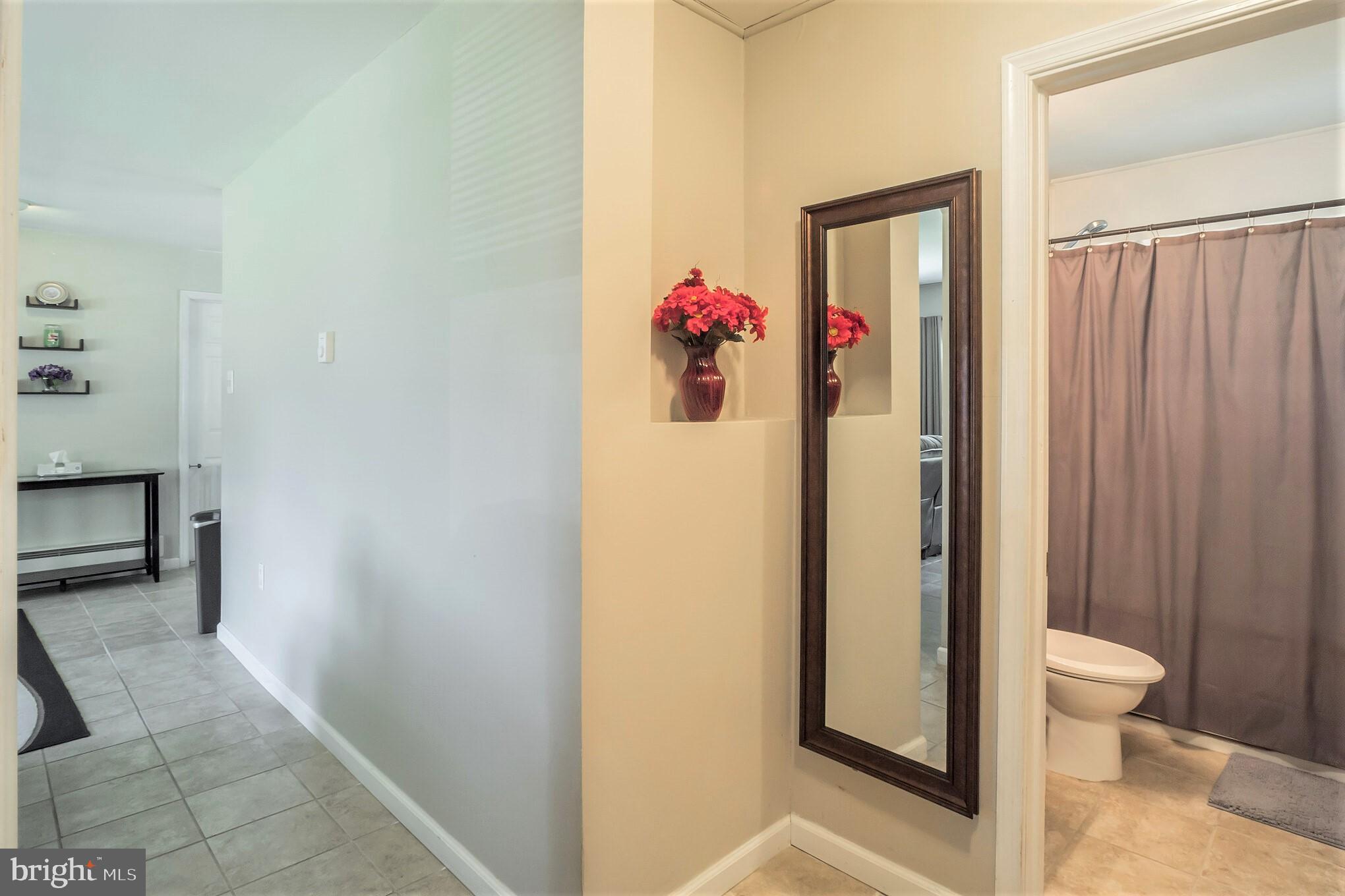 43 Maroon Road Levittown, PA 19056 - Photo 12 of 24 Gallery Image 12