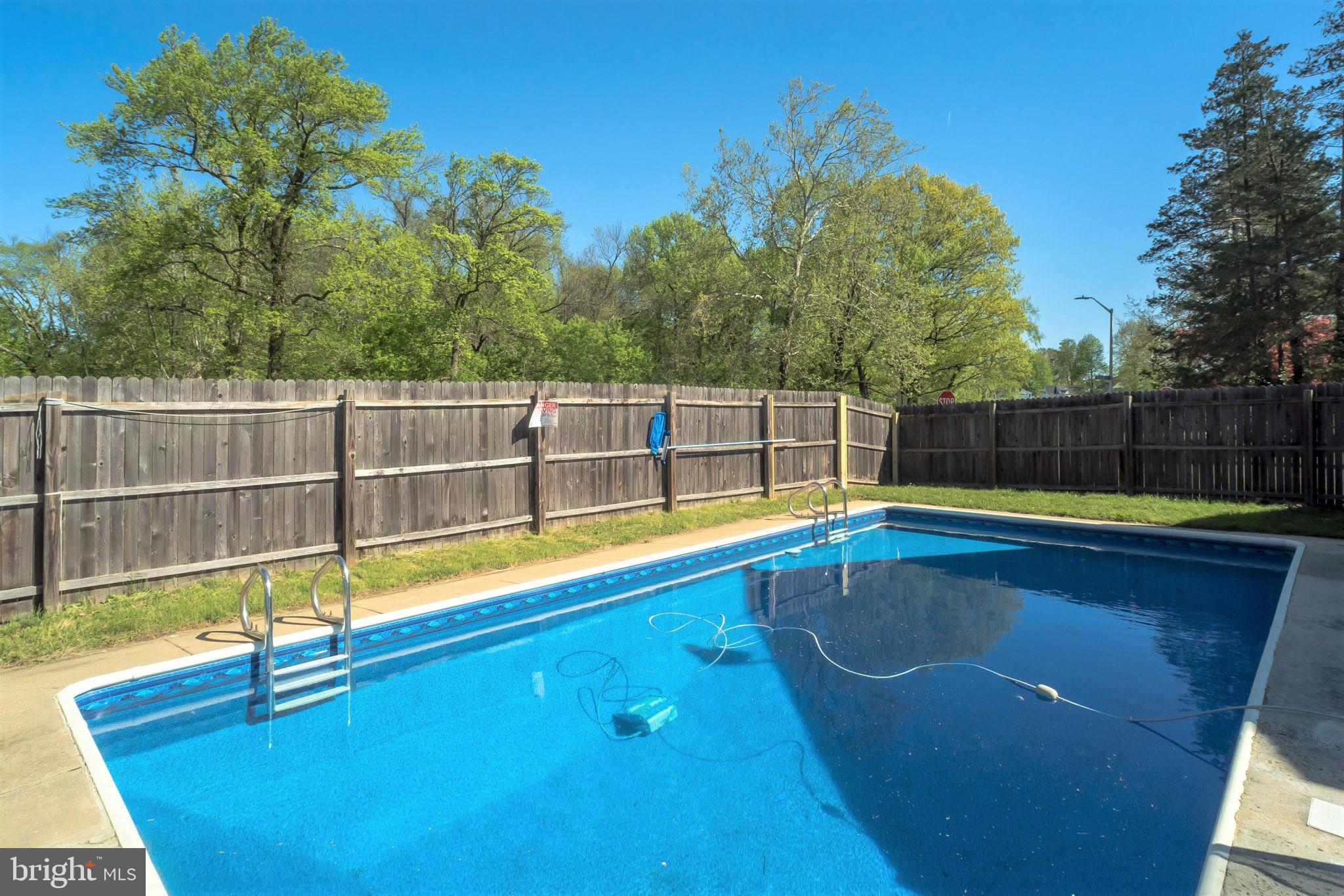 43 Maroon Road Levittown, PA 19056 - Photo 23 of 24 Gallery Image 23