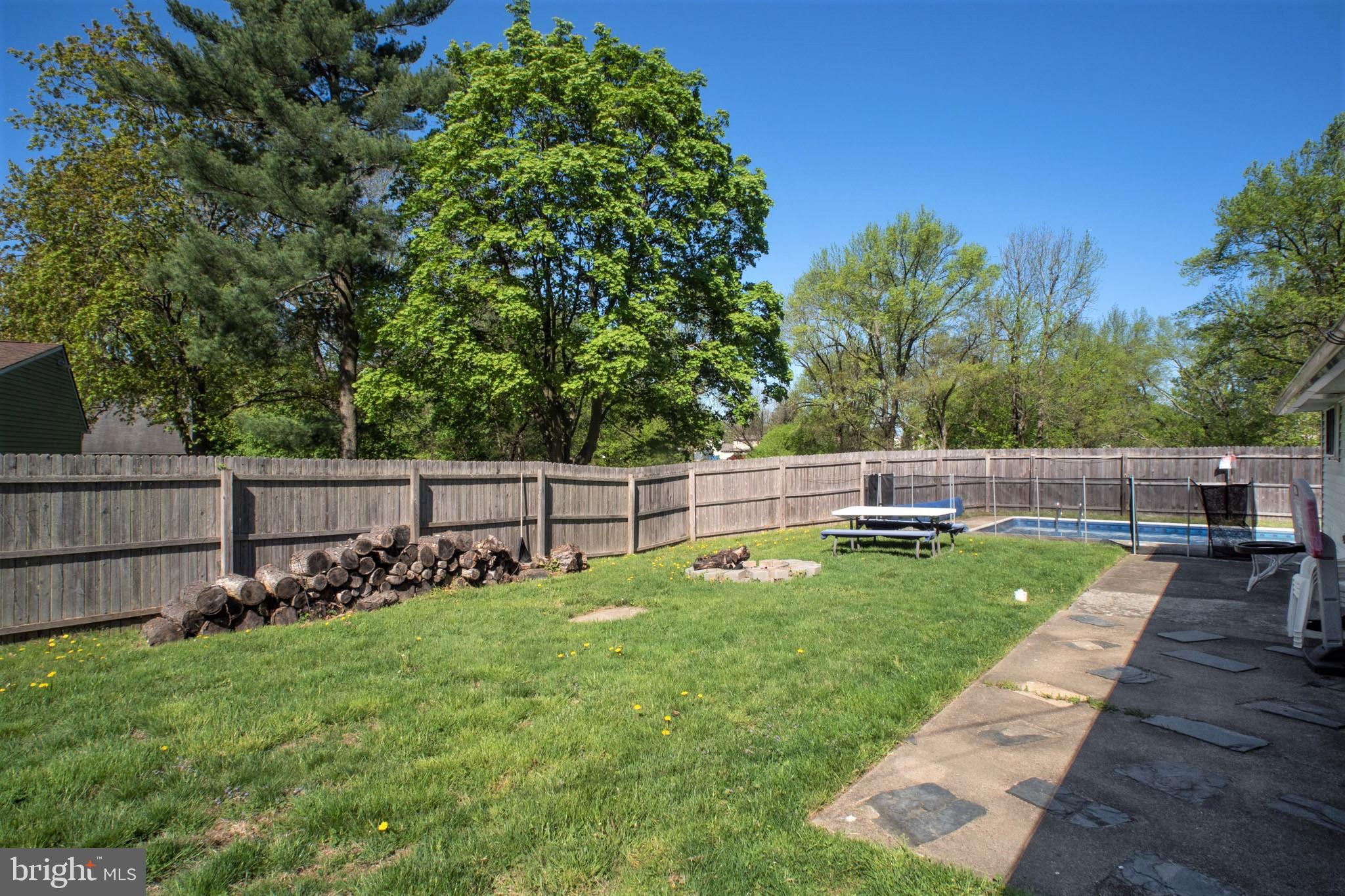 43 Maroon Road Levittown, PA 19056 - Photo 24 of 24 Gallery Image 24