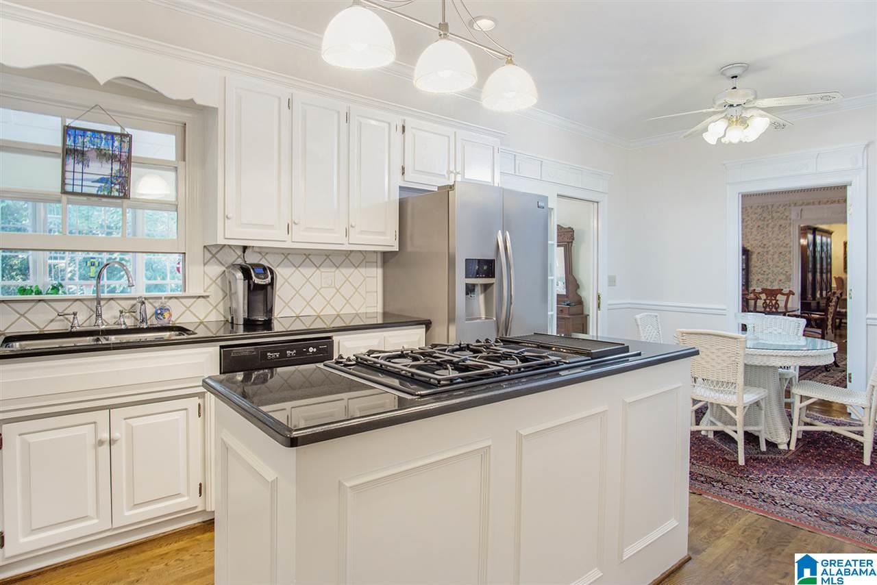 460 Green Glade Road Birmingham, AL 35244 - Photo 15 of 50