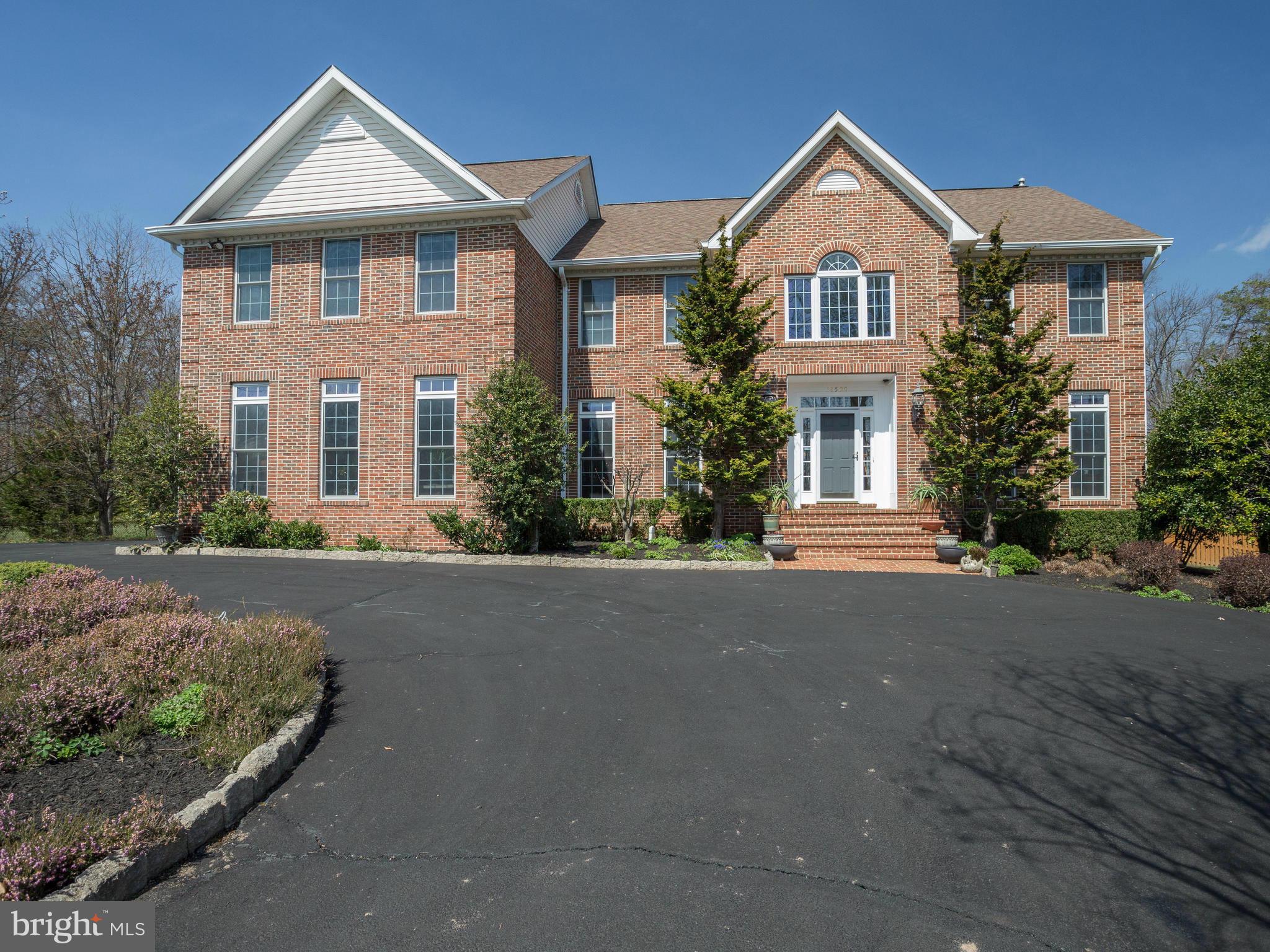 12500 Bunche Road Fairfax, VA 22030 - Photo 1 of 30 Exterior (Front)